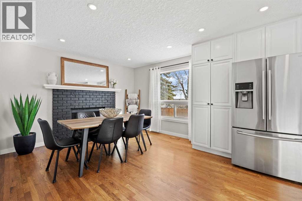 Single Family House for Sale in  Millbank Drive SW Millrise Calgary 