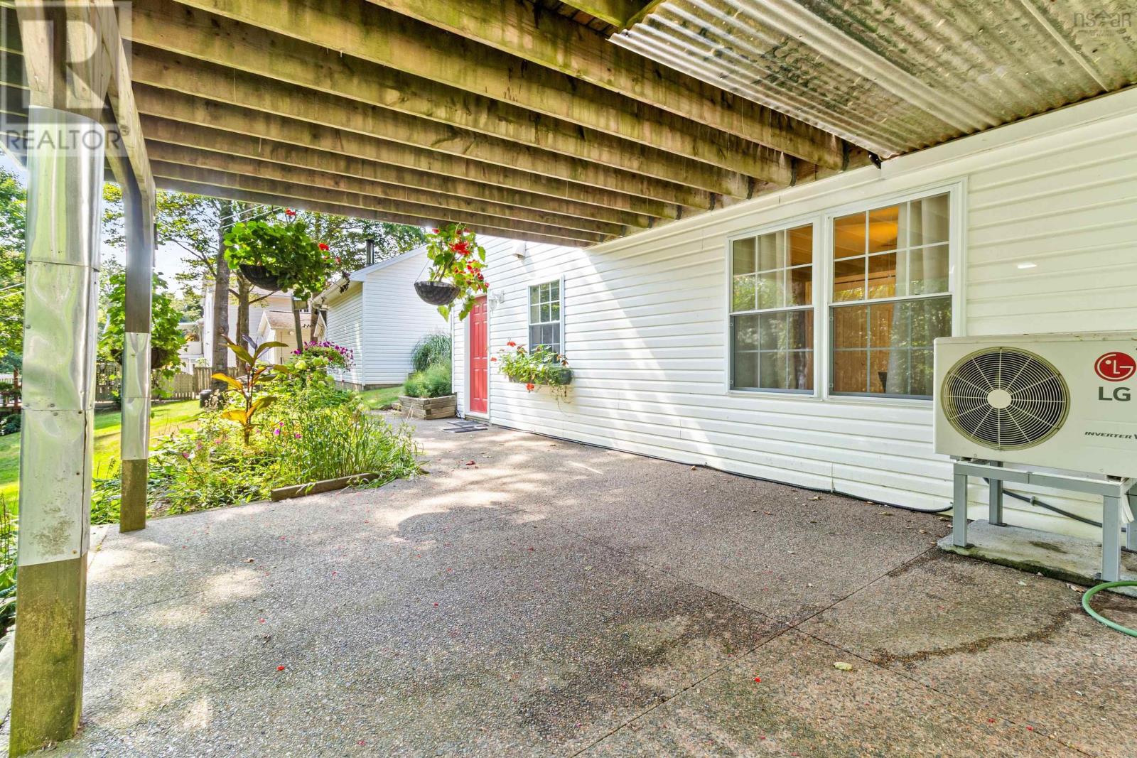 Property 36 of 43 of 42 Canterbury Lane