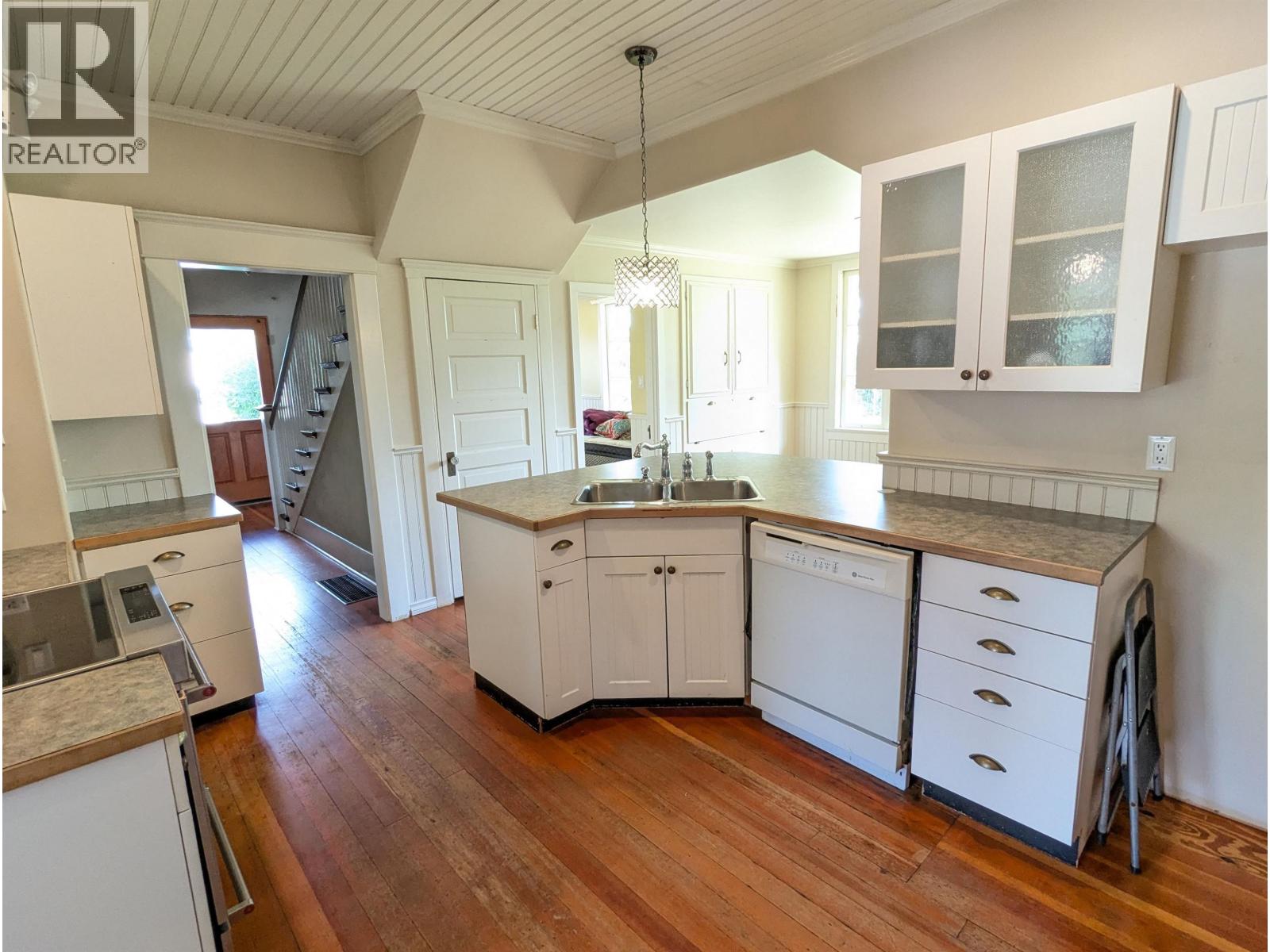 3891 BROADWAY Avenue, Smithers