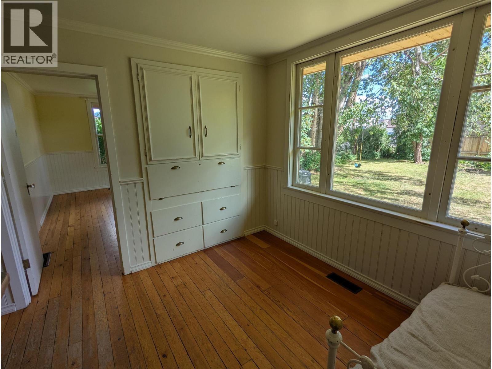 3891 BROADWAY Avenue, Smithers