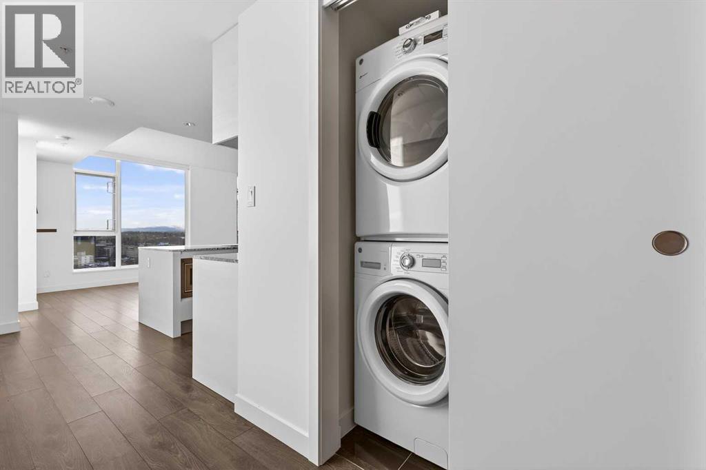 
          310 12 Avenue Southwest
            <br/>
            <span>Calgary</span>
            , 
            <span>AB</span>
             <span>T2R1B5</span>
         - Photo 8