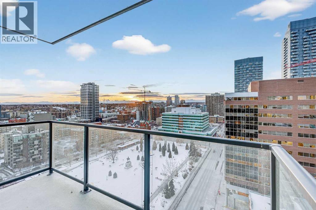 
          310 12 Avenue Southwest
            <br/>
            <span>Calgary</span>
            , 
            <span>AB</span>
             <span>T2R1B5</span>
         - Photo 30