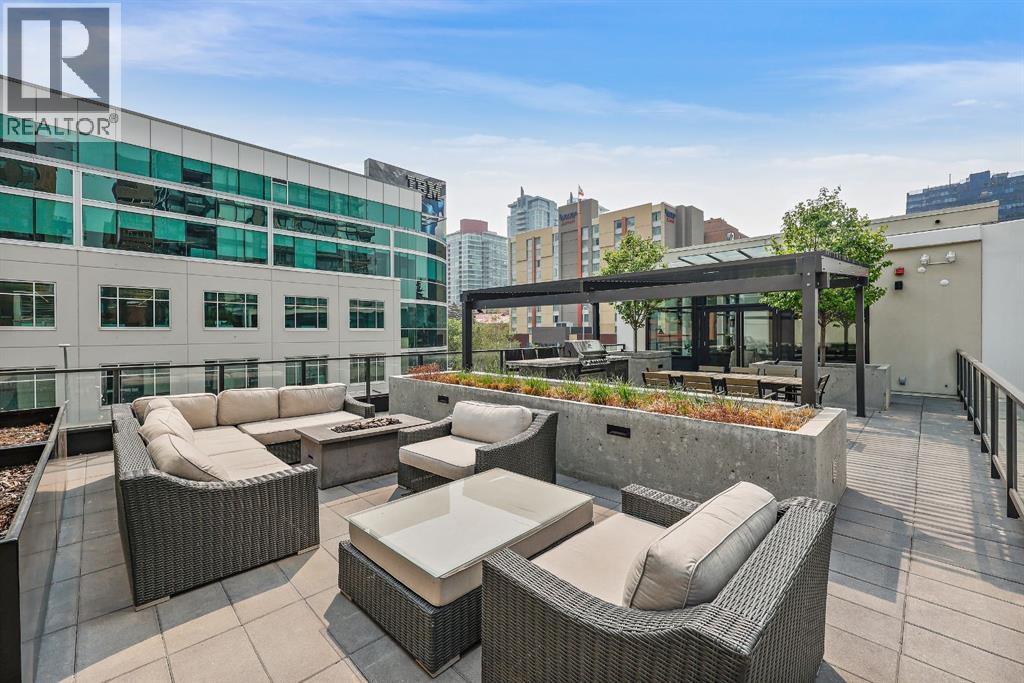 
          310 12 Avenue Southwest
            <br/>
            <span>Calgary</span>
            , 
            <span>AB</span>
             <span>T2R1B5</span>
         - Photo 41