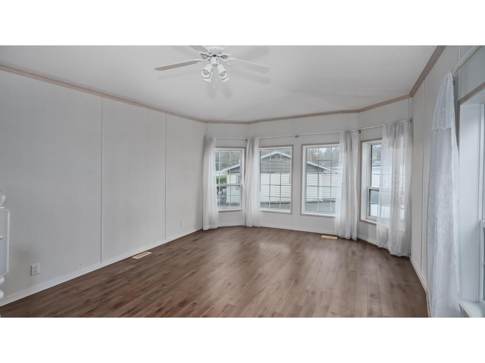52 3931 198 STREET, Langley