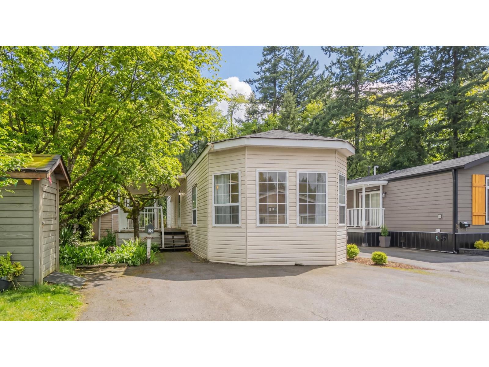 52 3931 198 STREET, Langley