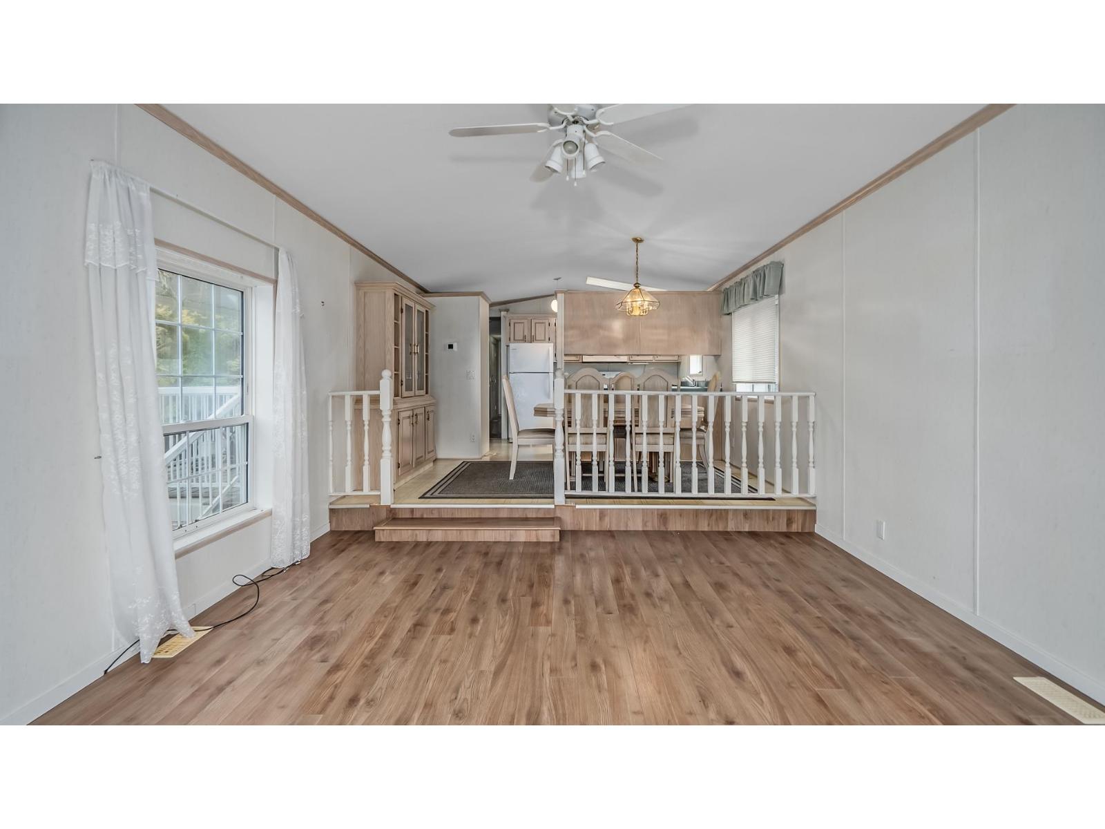 52 3931 198 STREET, Langley
