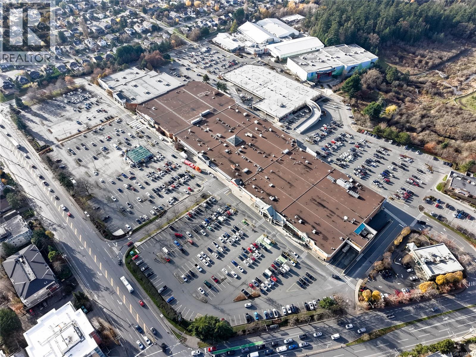 352 BURNSIDE RD W - 22