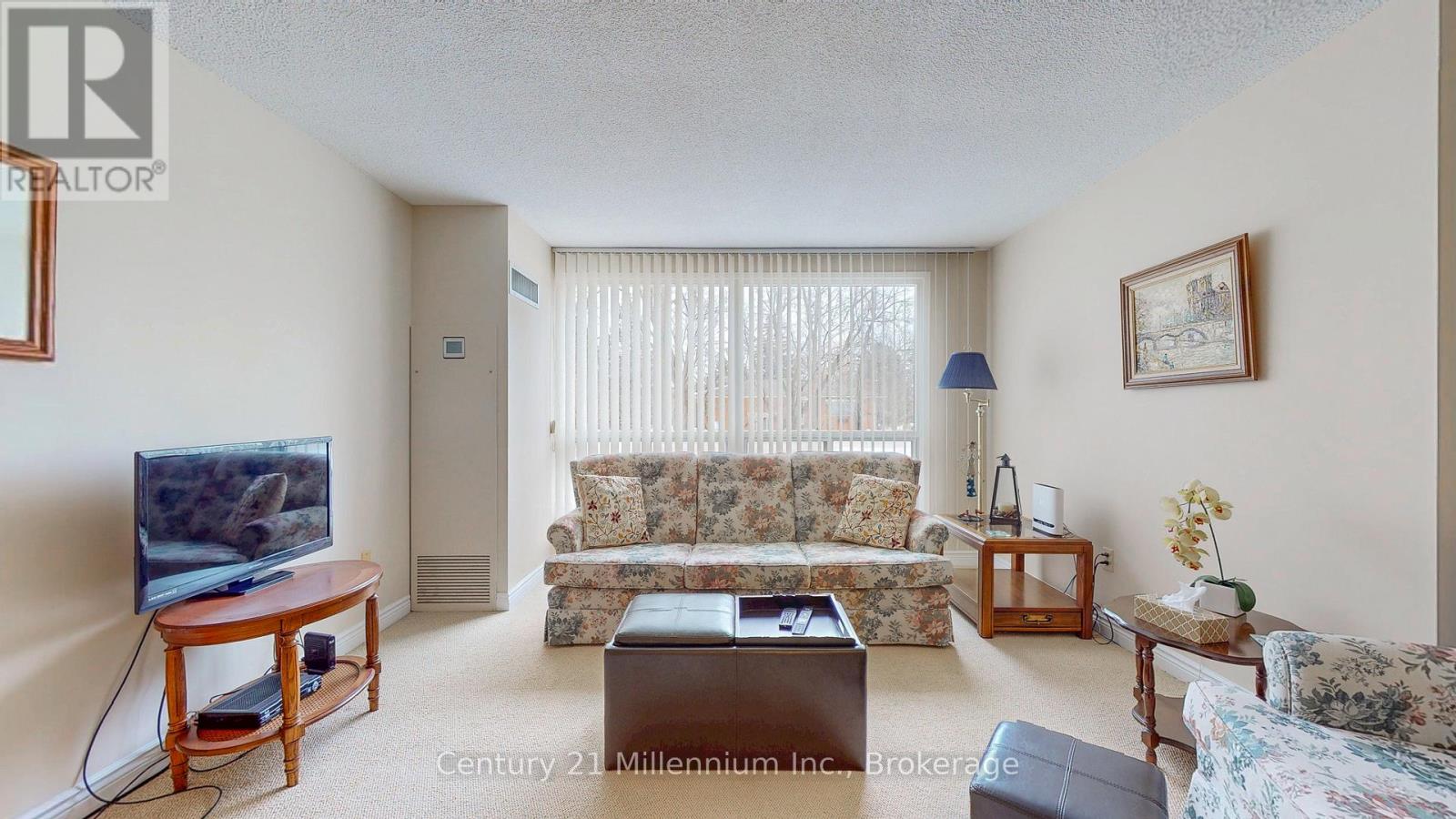 #614 172 EIGHTH STREET - Image 27