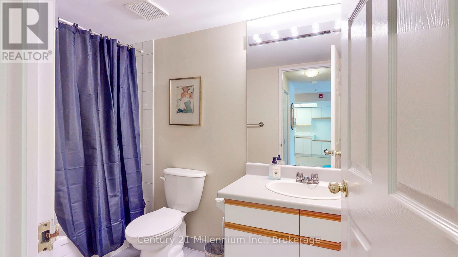#614 172 EIGHTH STREET - 30