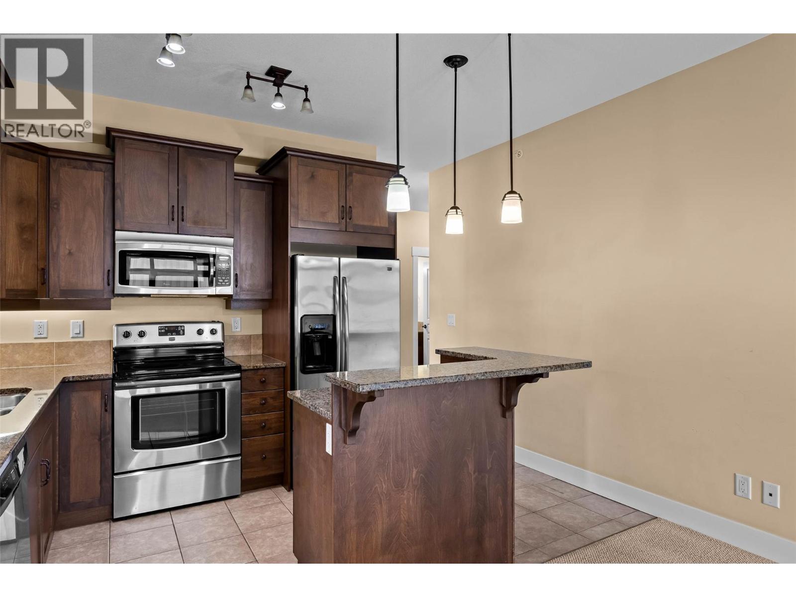 #408 775 MCGILL ROAD - 6