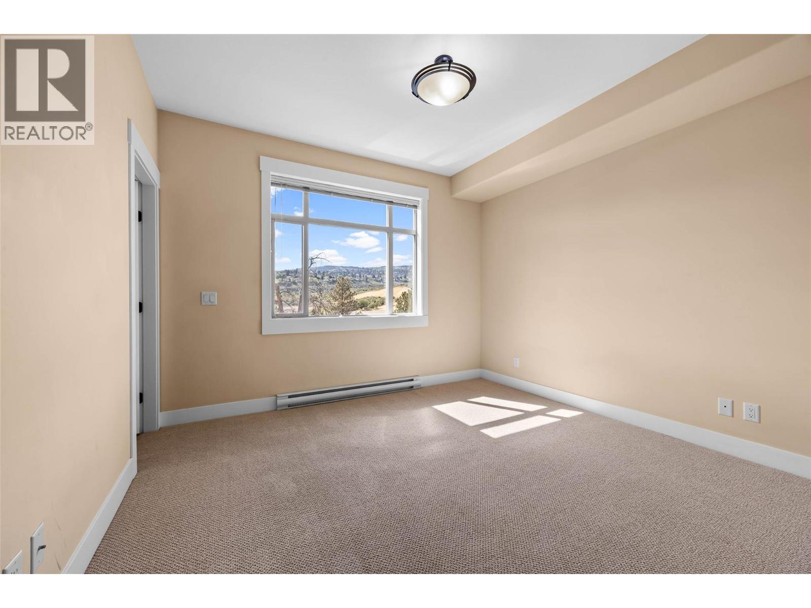 #408 775 MCGILL ROAD - 15