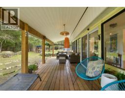370 Campbell Bay Rd, Mayne Island, BC V0N2J1 Photo 16