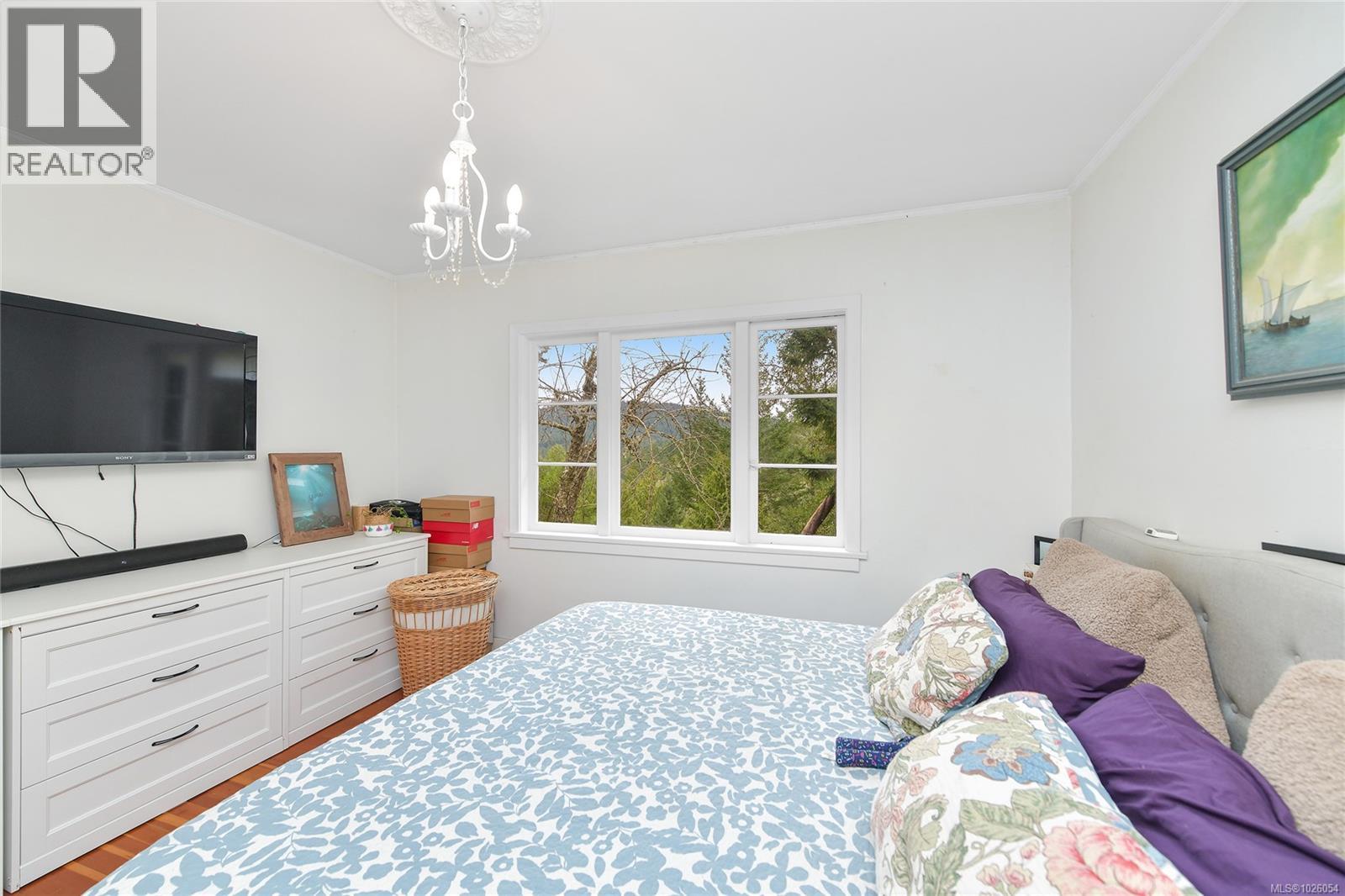  370 Campbell Bay Road, Mayne Island