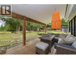 370 Campbell Bay Rd, Mayne Island, BC V0N2J1 Photo 18