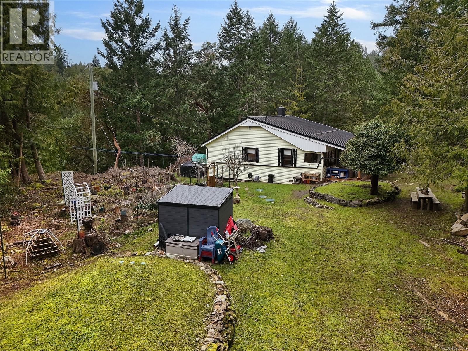  370 Campbell Bay Road, Mayne Island