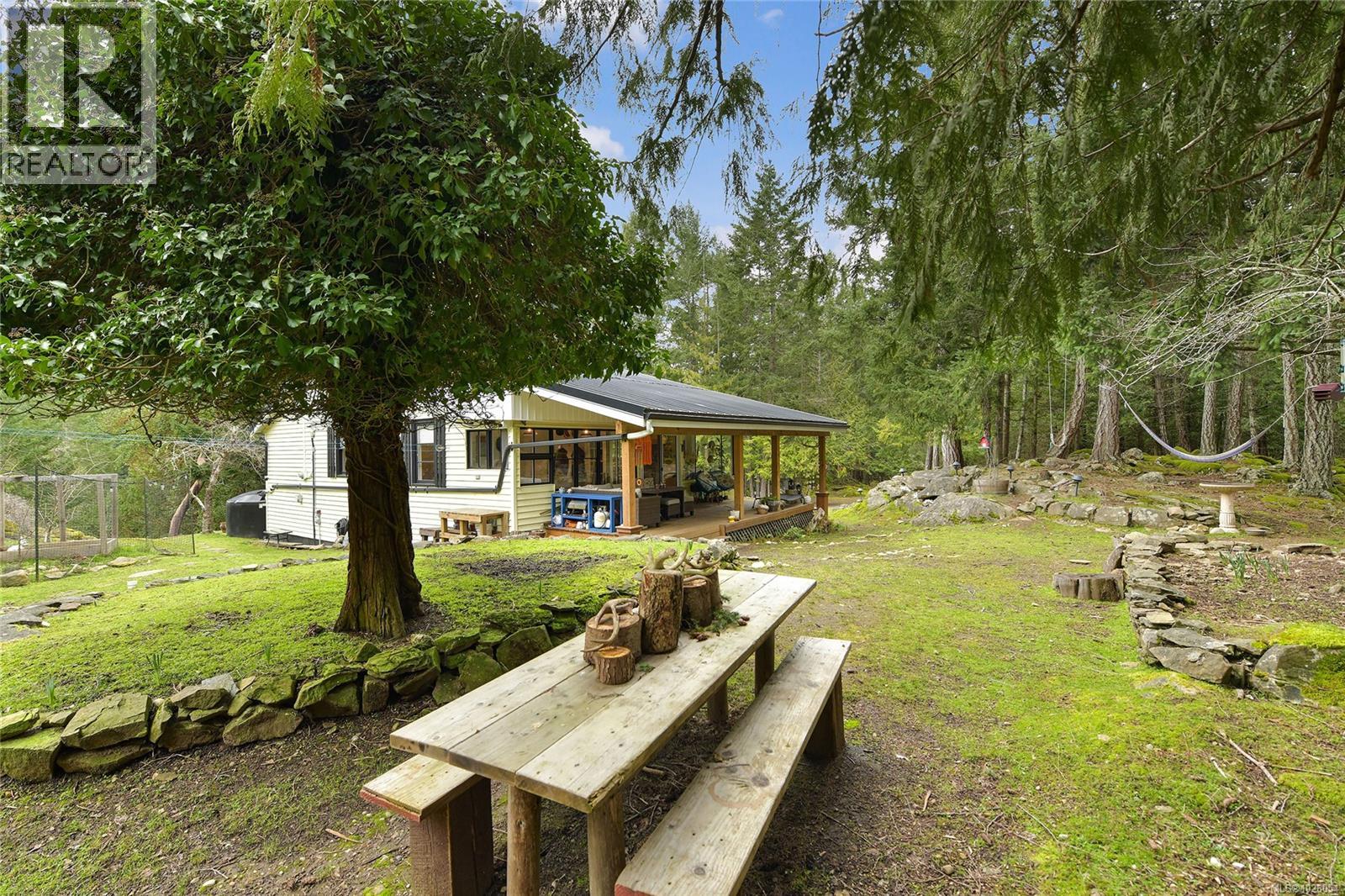  370 Campbell Bay Road, Mayne Island