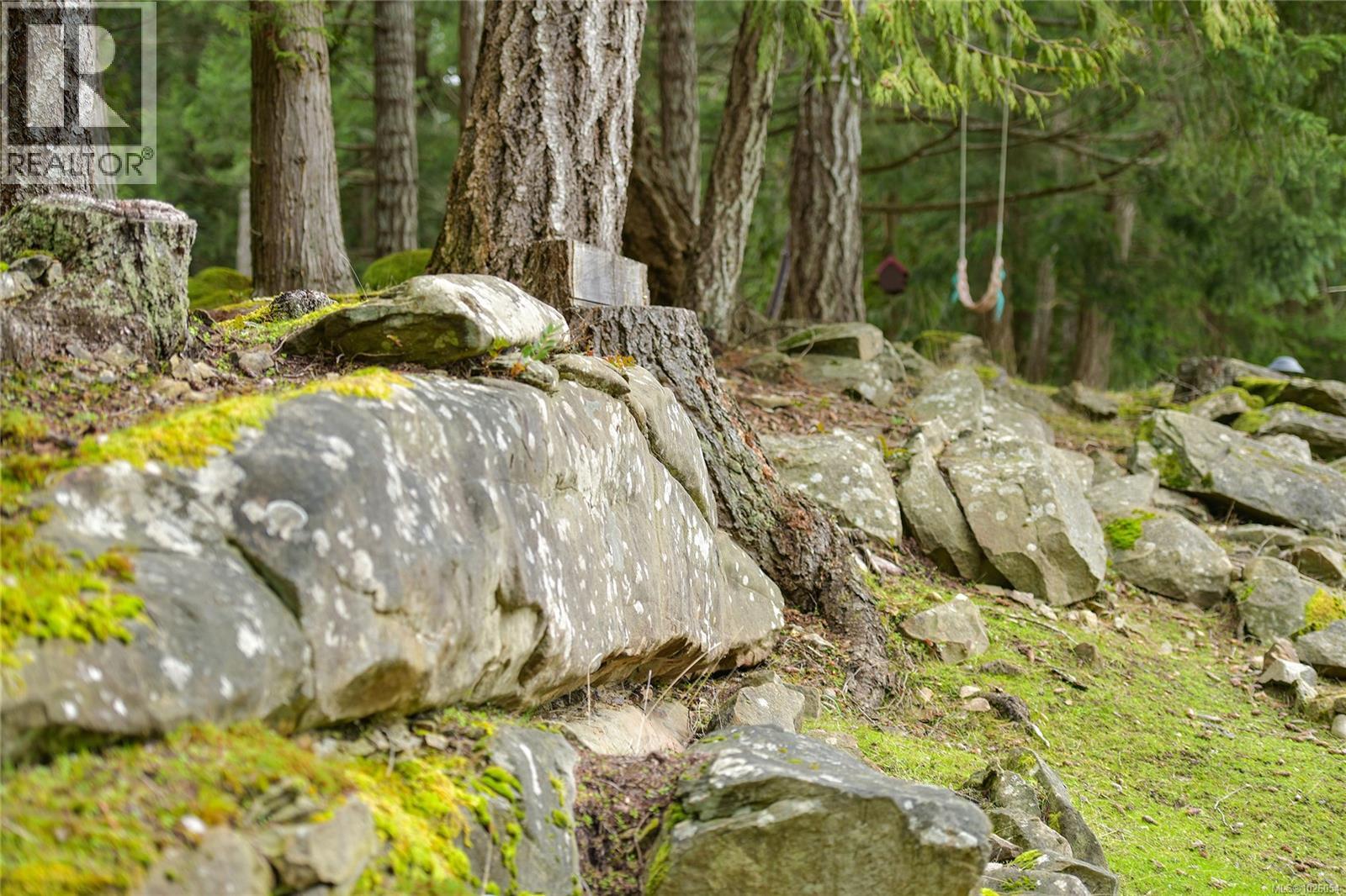  370 Campbell Bay Road, Mayne Island