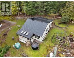 370 Campbell Bay Rd, Mayne Island, BC V0N2J1 Photo 61