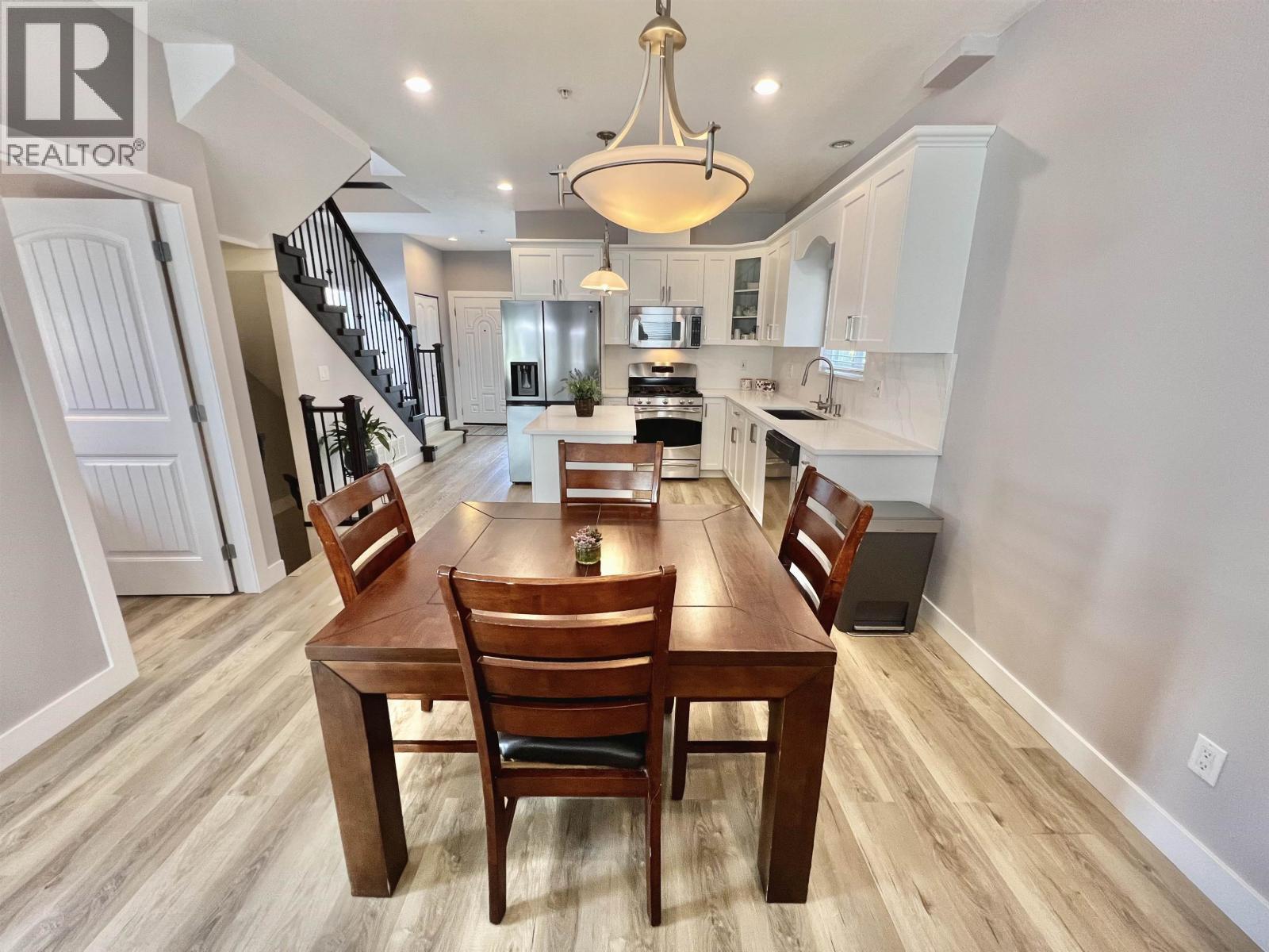 24282 101A AVENUE, Maple Ridge