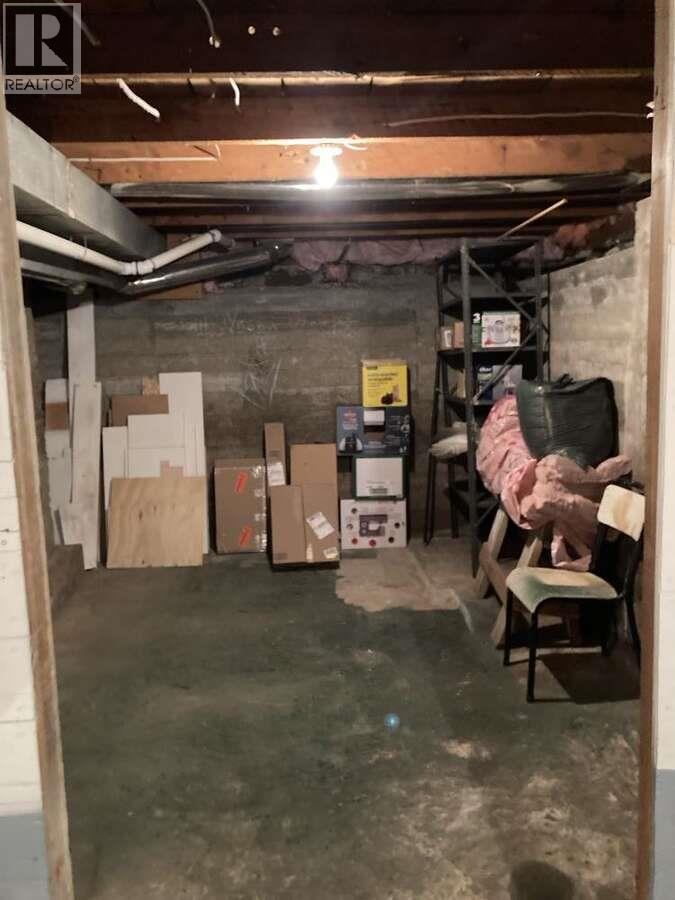 456 FOURTH Avenue, Midway