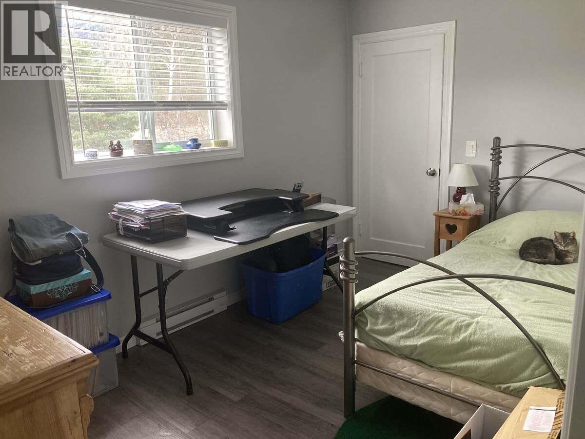 456 FOURTH Avenue, Midway