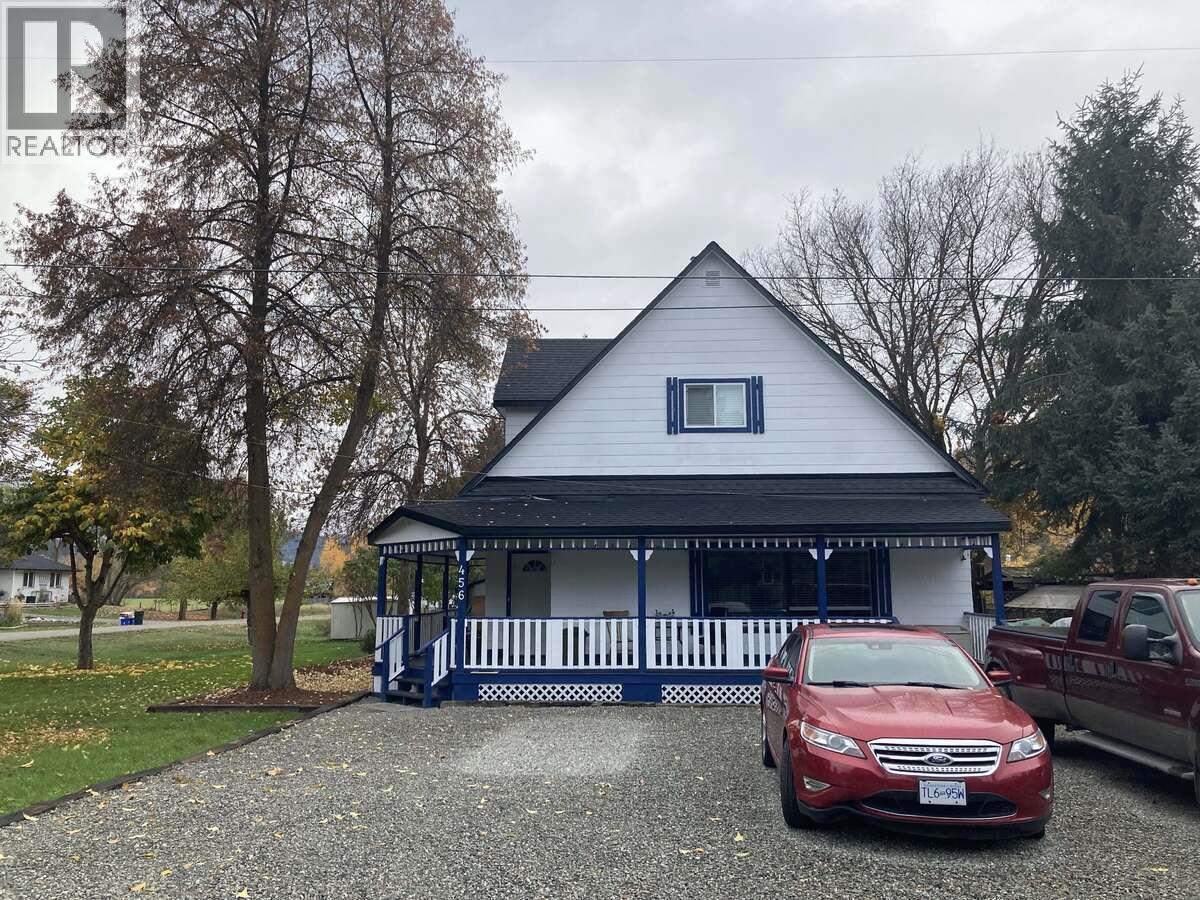 456 FOURTH Avenue, Midway