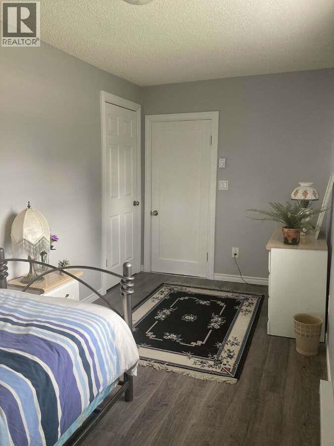 456 FOURTH Avenue - 15