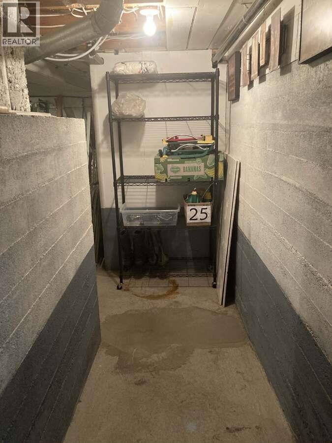 456 FOURTH Avenue, Midway