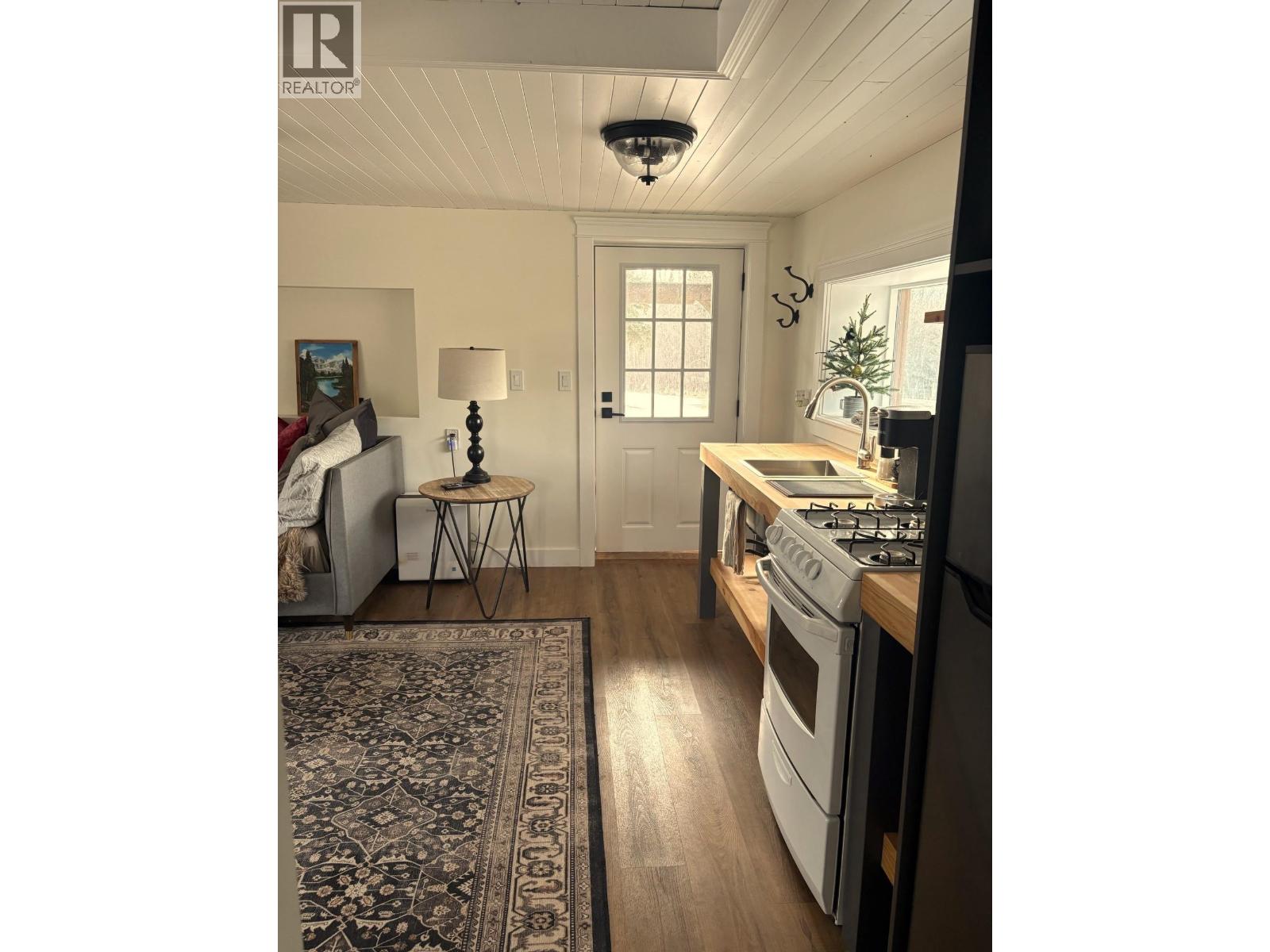 20053 FAREWELL CREEK Road, Telkwa