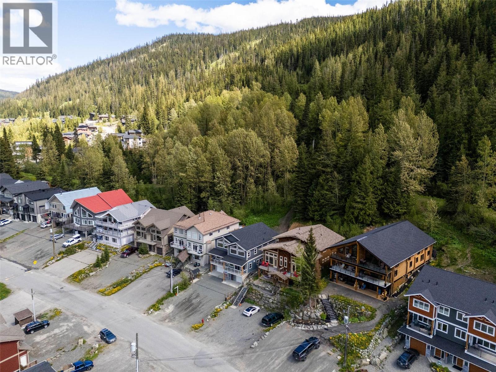 1365 BURFIELD Drive, Sun Peaks
