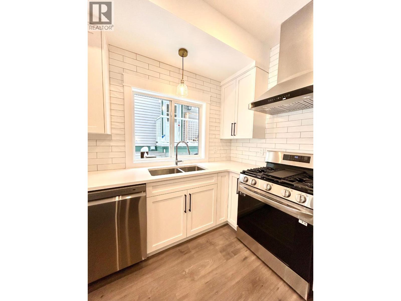 1367 BURFIELD Drive - 5