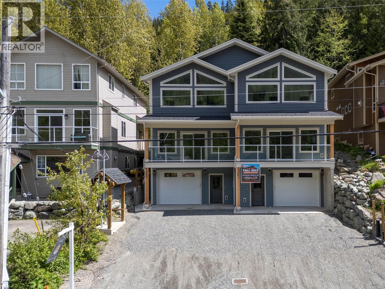 1367 BURFIELD Drive - 2
