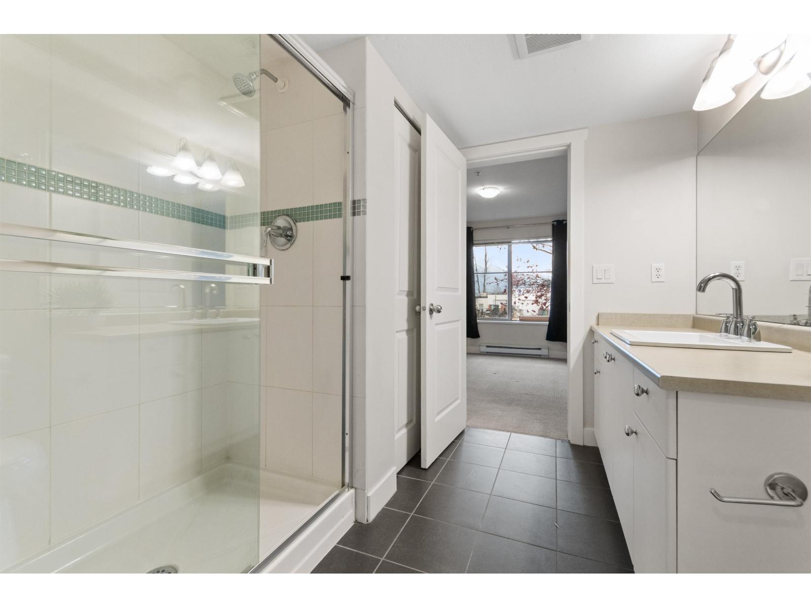 108 45555 YALE ROAD, Chilliwack Proper South, Chilliwack