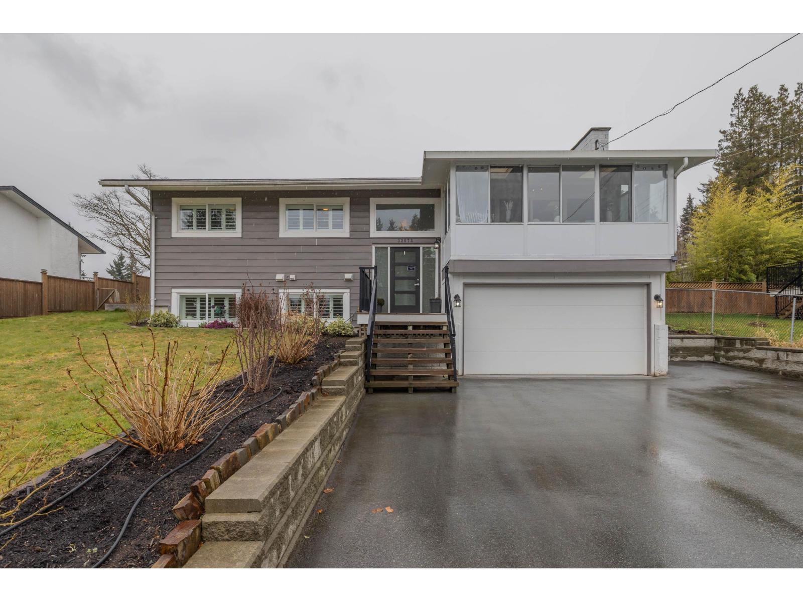 32073 WESTVIEW Avenue - photo 2