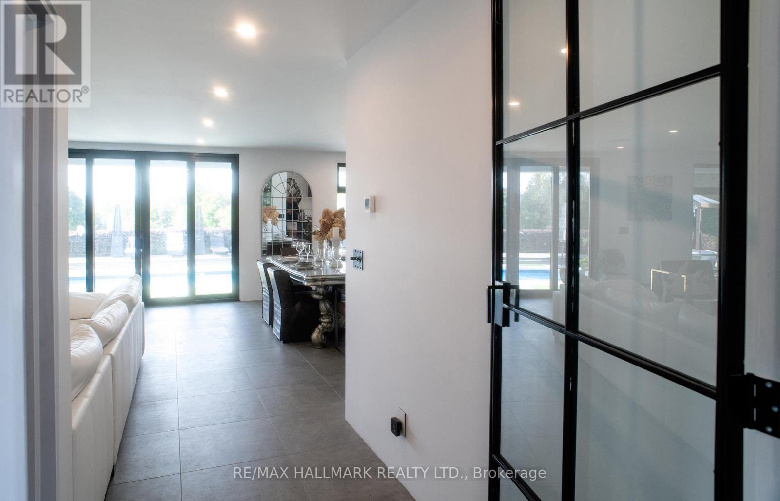 100B HAYDEN ROAD N - 5