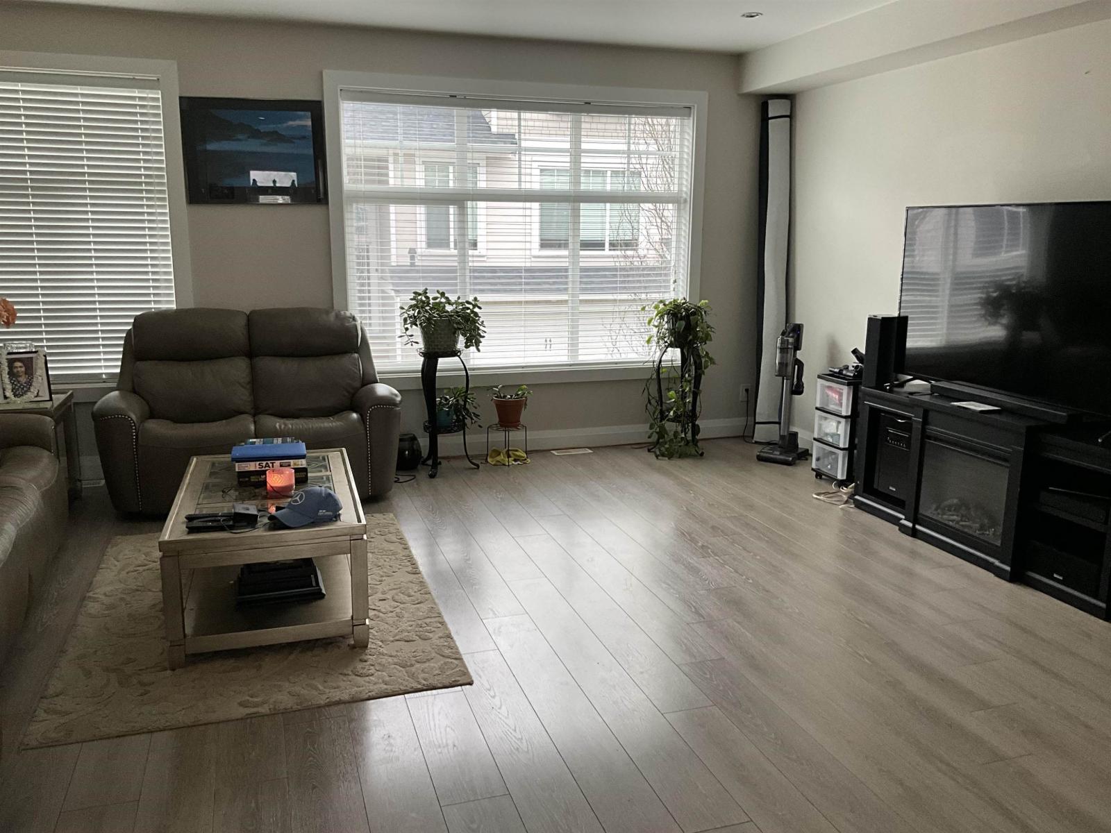 18 19938 70 AVENUE, Langley