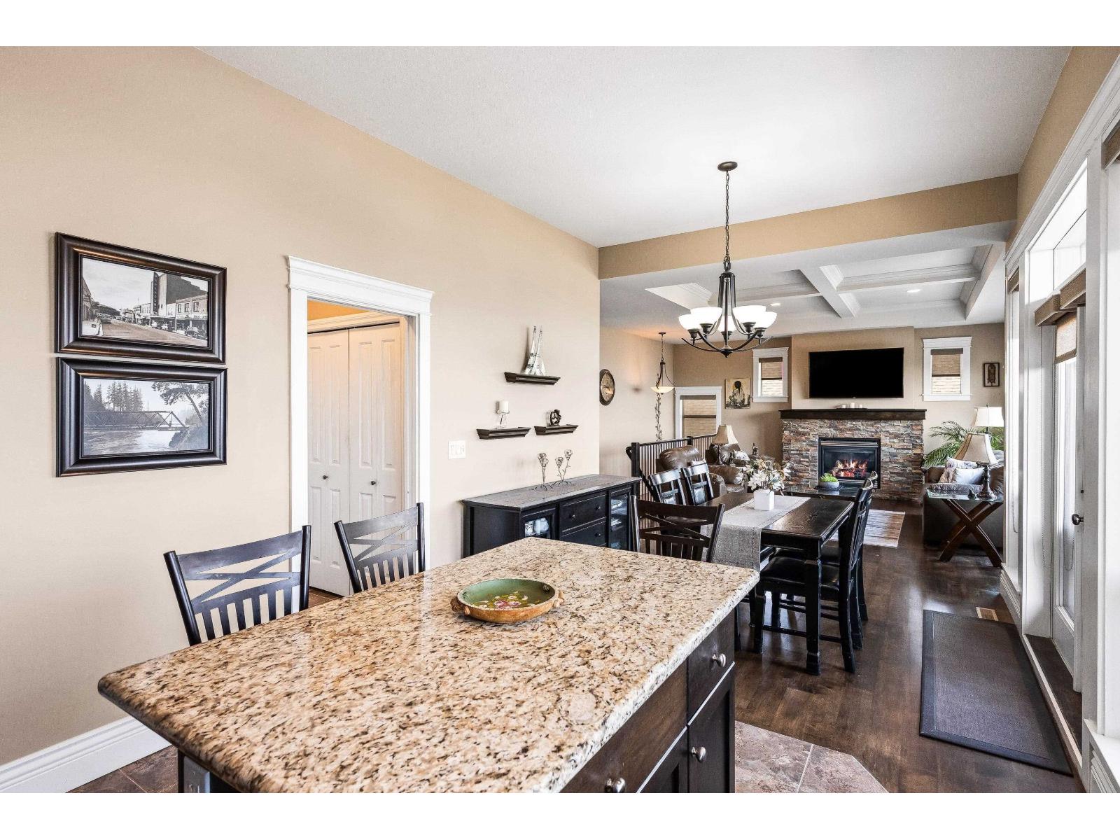 29 43540 ALAMEDA DRIVE, Chilliwack Mountain, Chilliwack