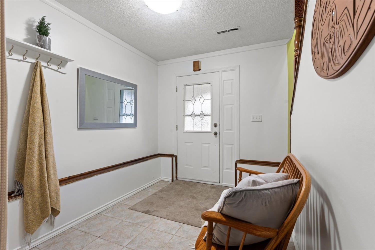 46393 MARION Avenue - photo 2