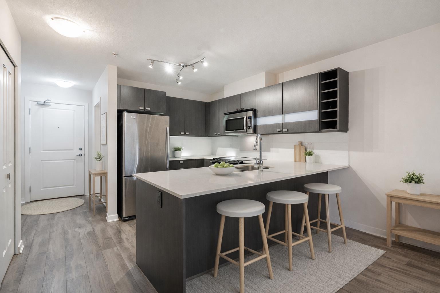 104 21009 56 Avenue - photo 2