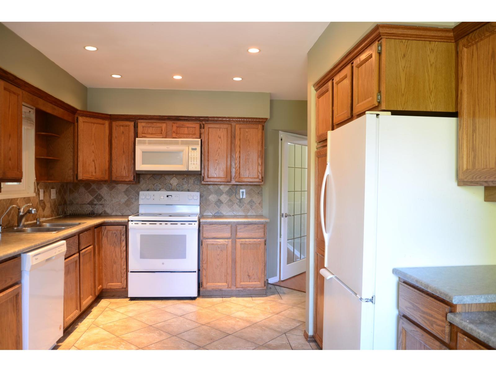 6759 CARNCROSS CRESCENT, Delta