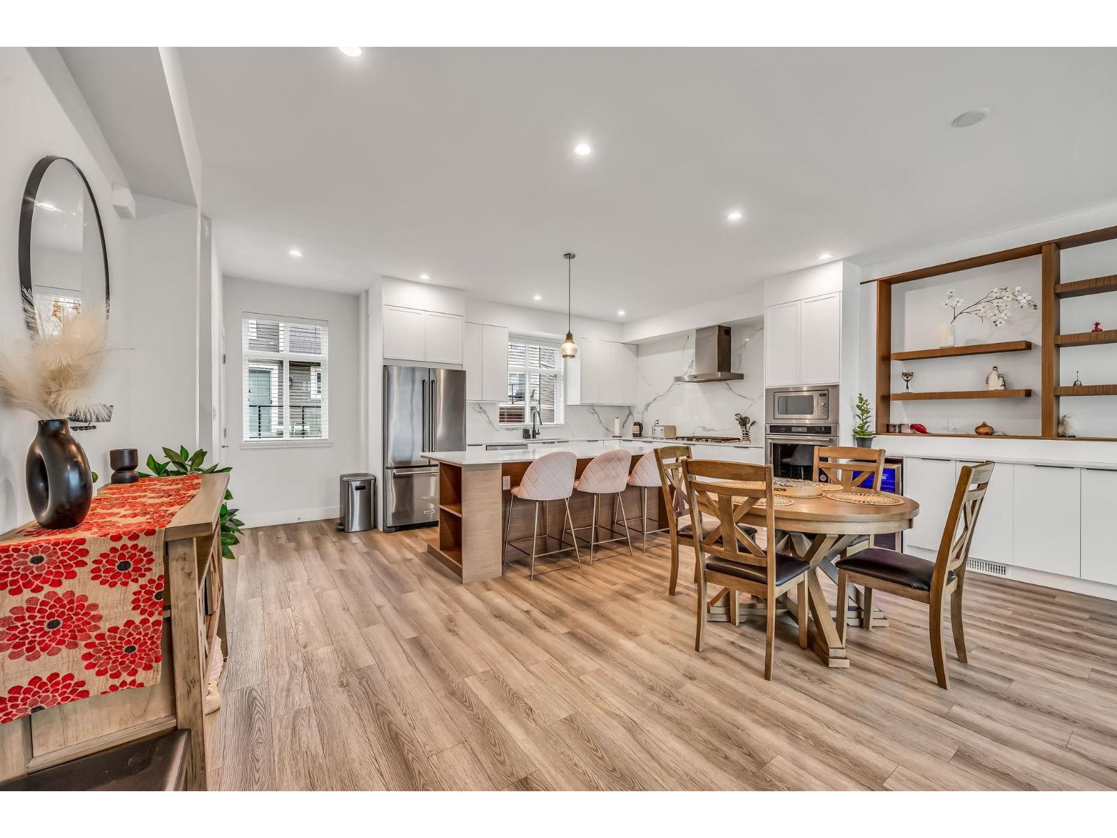 34 10488 124 Street - photo 2