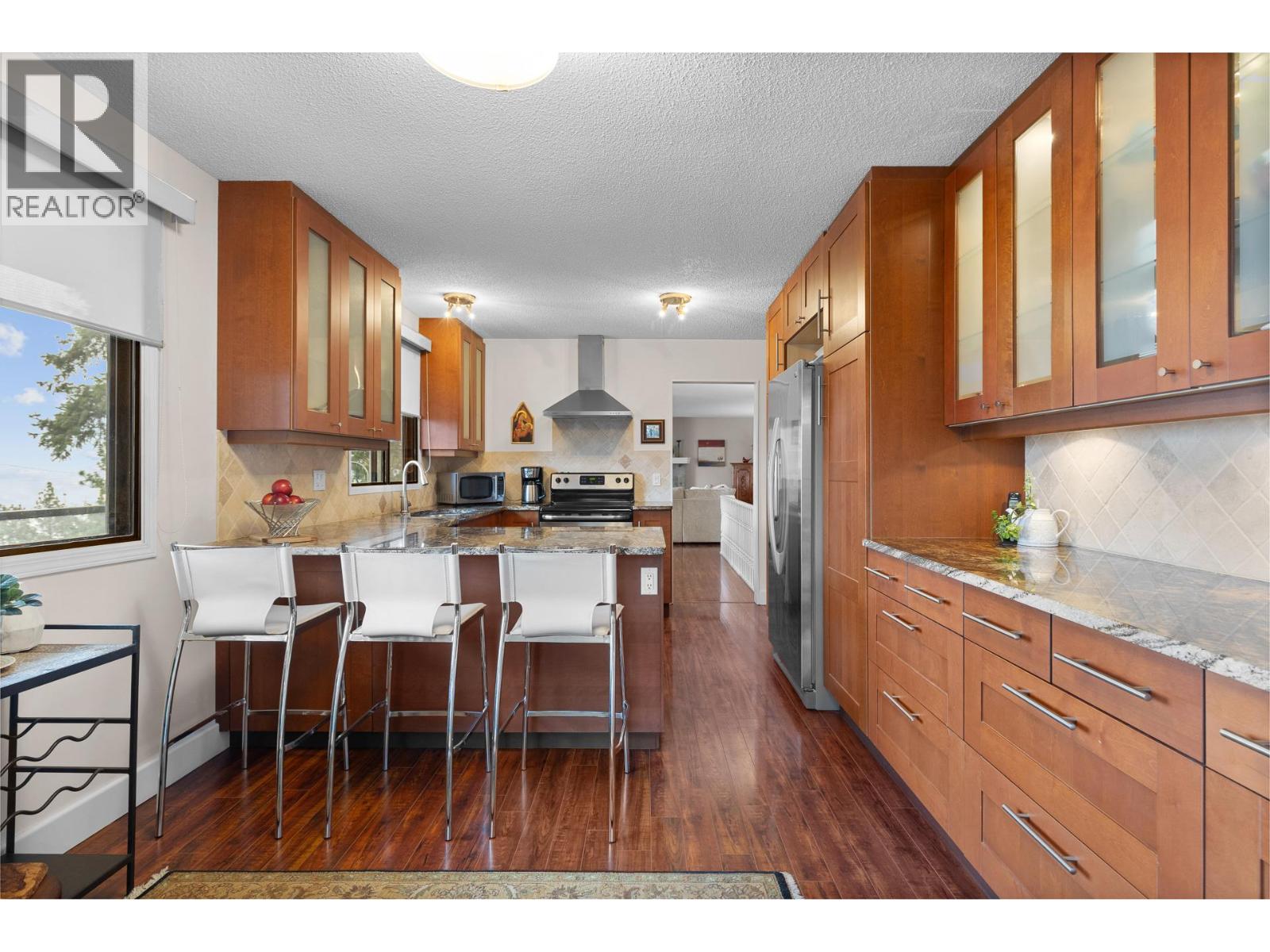 2740 Lakeridge Road, West Kelowna