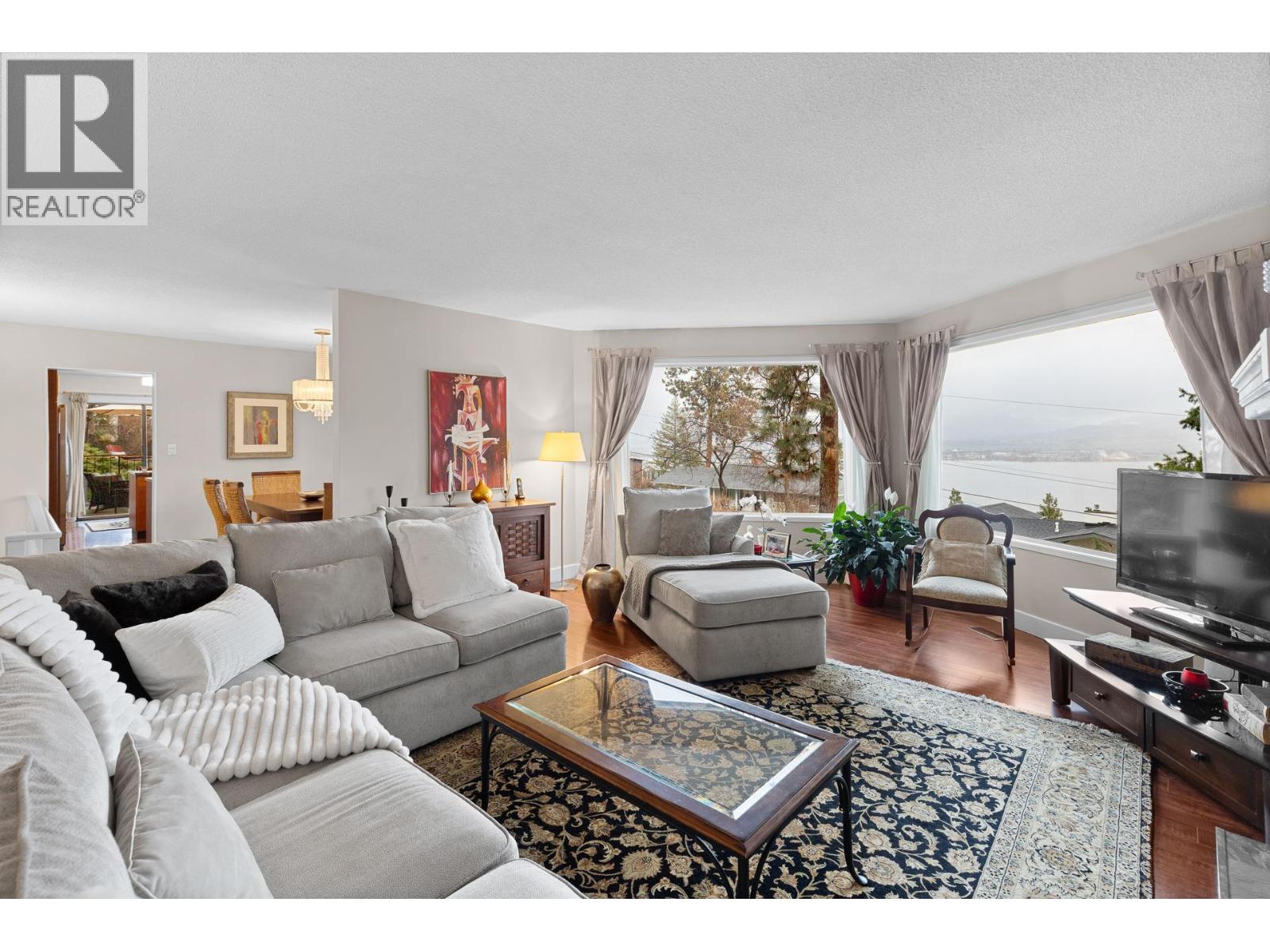 2740 Lakeridge Road, West Kelowna