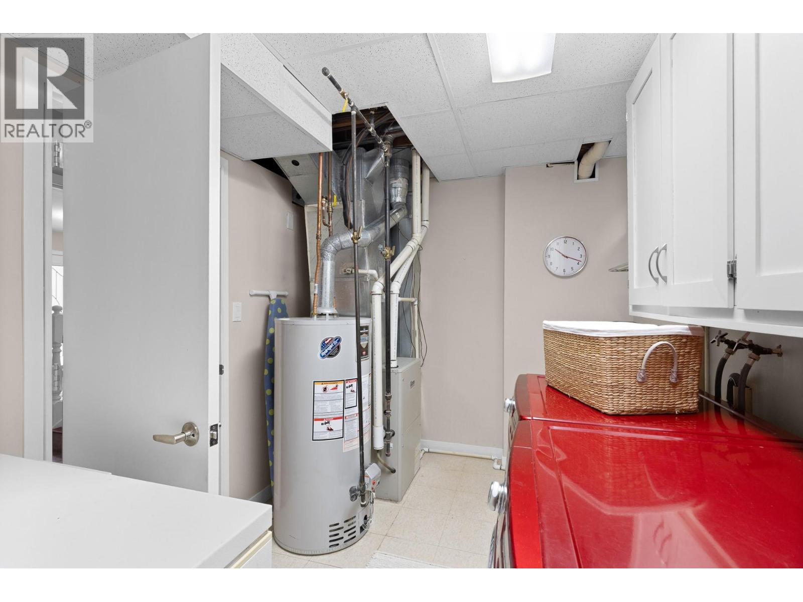 2740 Lakeridge Road, West Kelowna