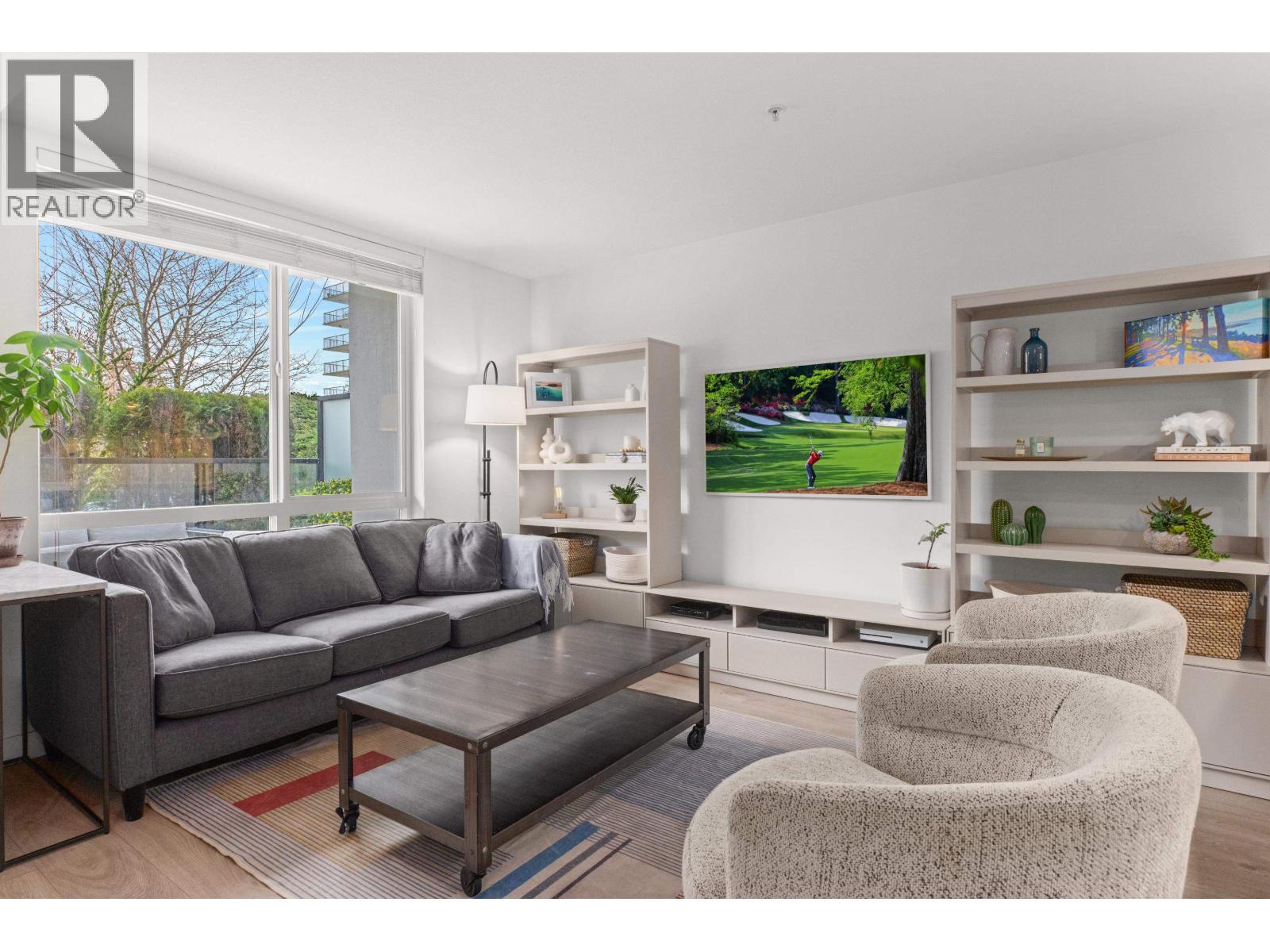 TH5 128 E 8TH STREET, North Vancouver