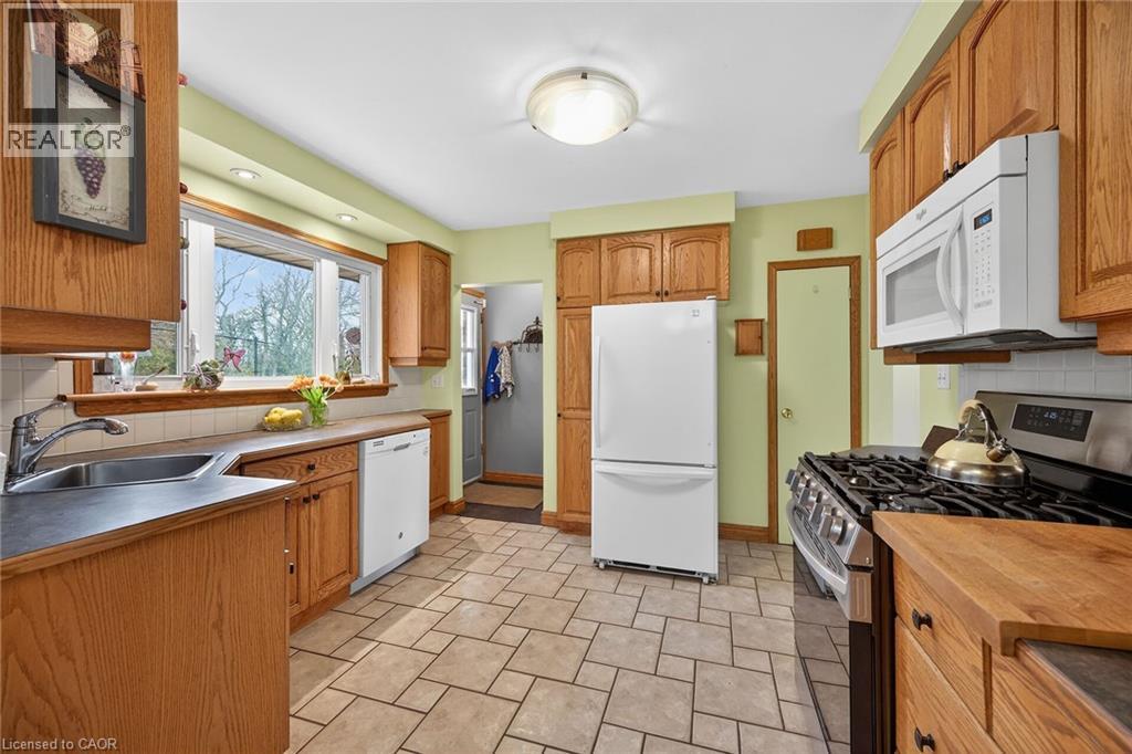 248 SENECA AVENUE - 13