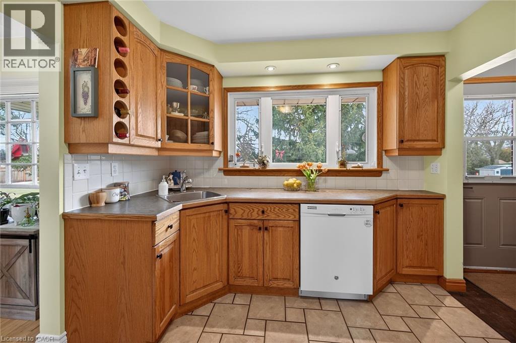 248 SENECA AVENUE - 14
