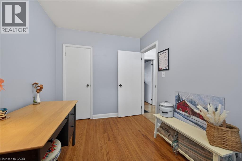248 SENECA AVENUE - 20