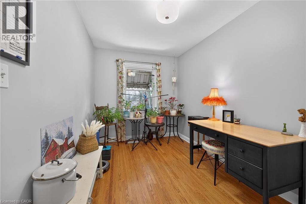 248 SENECA AVENUE - 21