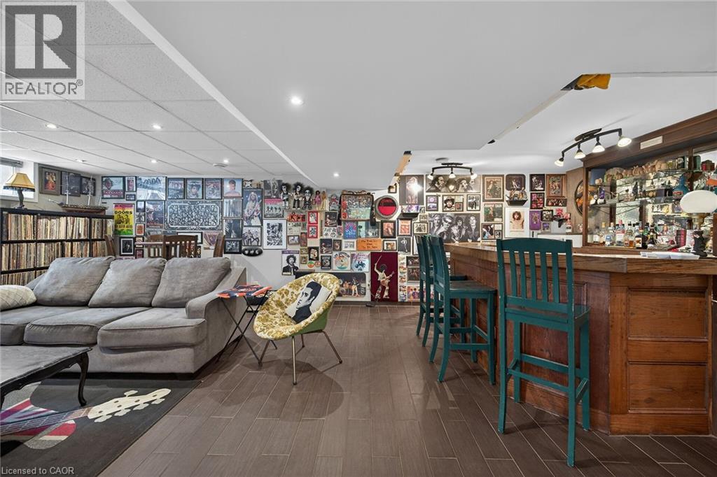 248 SENECA AVENUE - 26